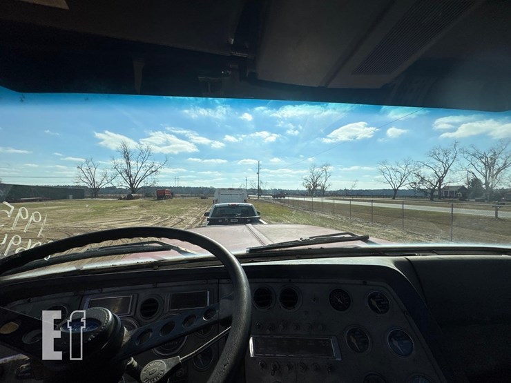 1995-ford-ltl9000-image-23