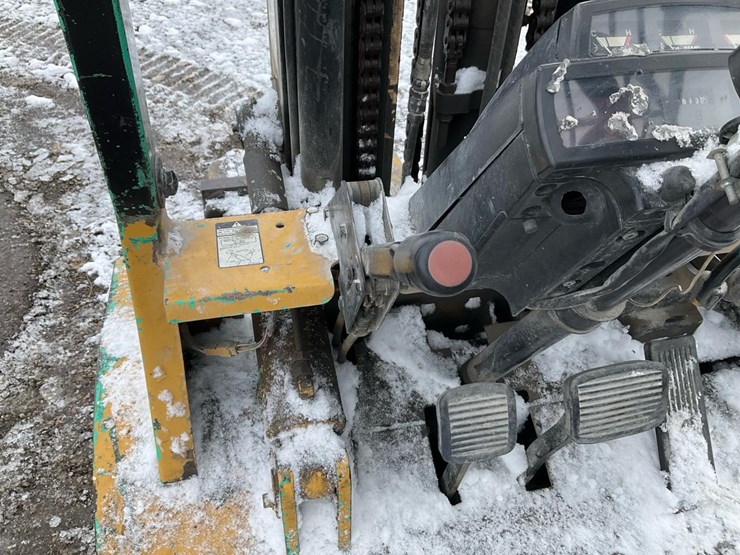 mitsubishi-fg30-image-44