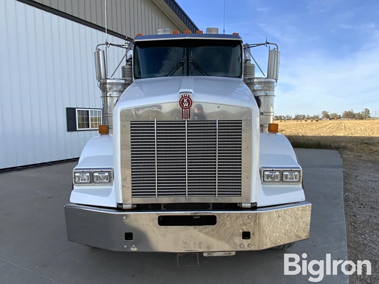 kenworth-t800b-image-2
