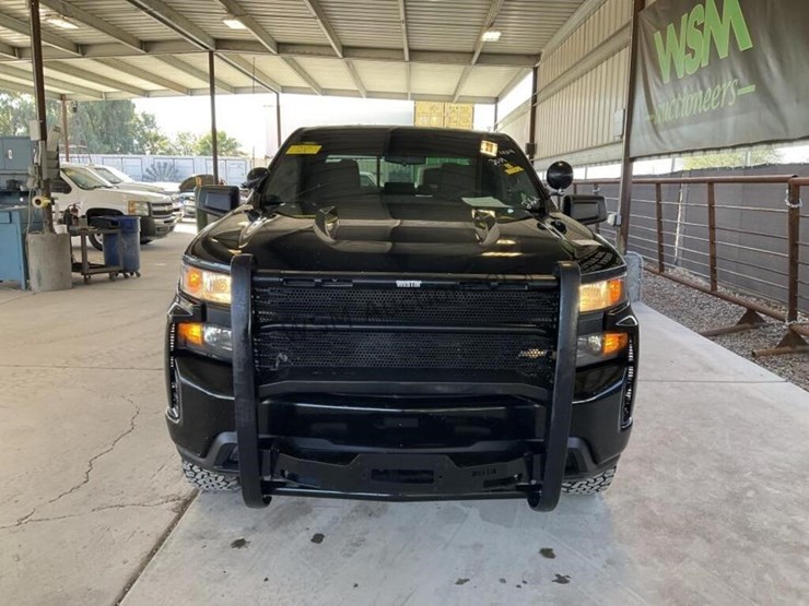 2019-chevrolet-silverado-1500-image-3