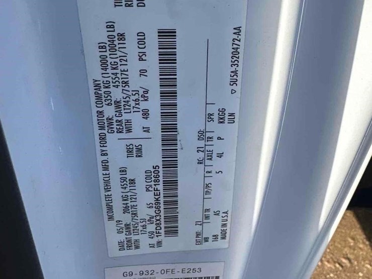 ford-f350-xl-image-38