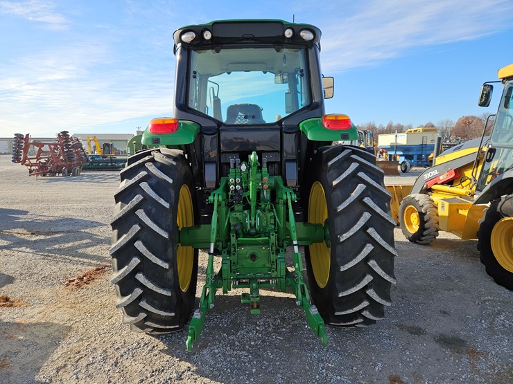 john-deere-6155m-image-12