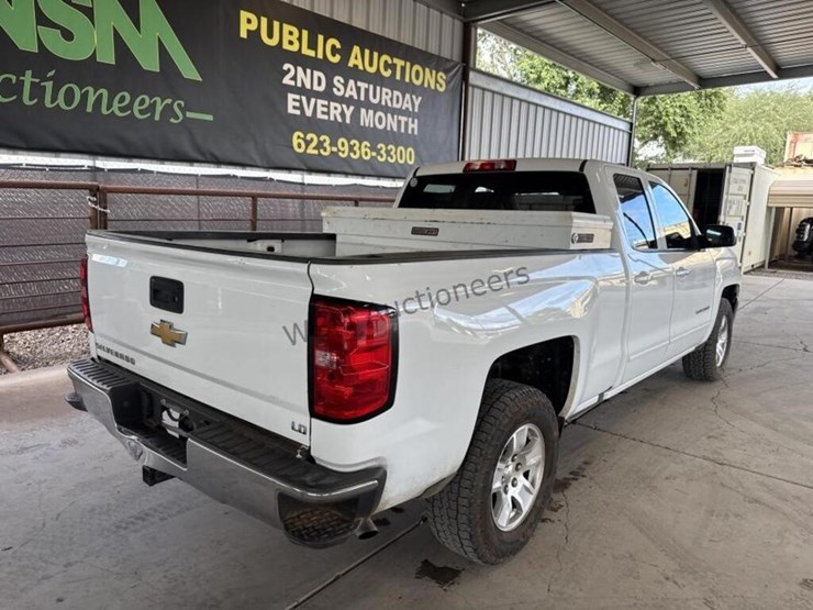2019-chevrolet-silverado-1500-image-10
