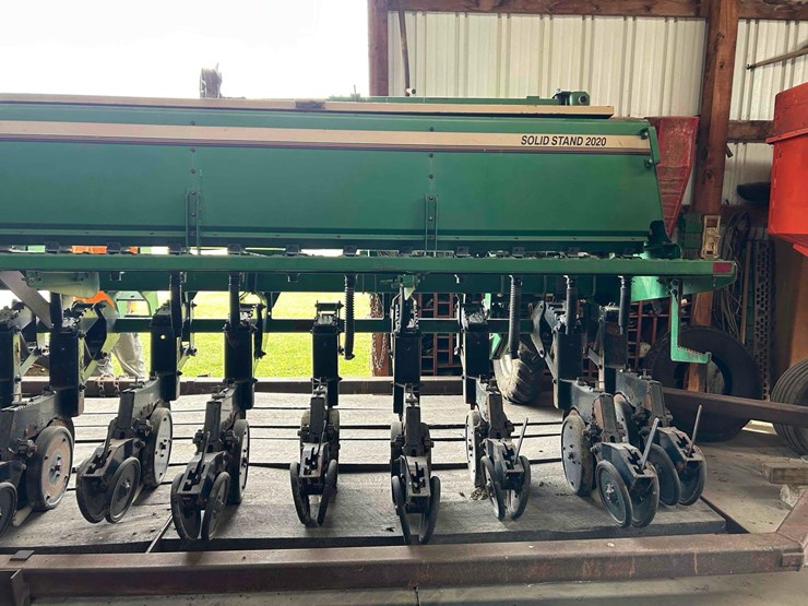 great-plains-solid-stand-2020-image-2