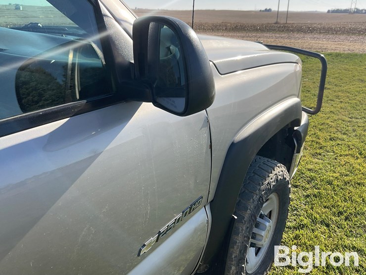 2007-chevrolet-silverado-2500-image-16