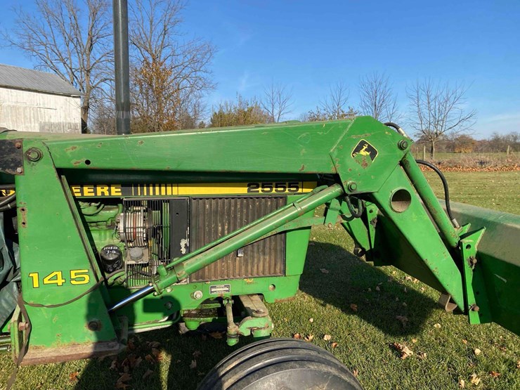 john-deere-2555-image-28