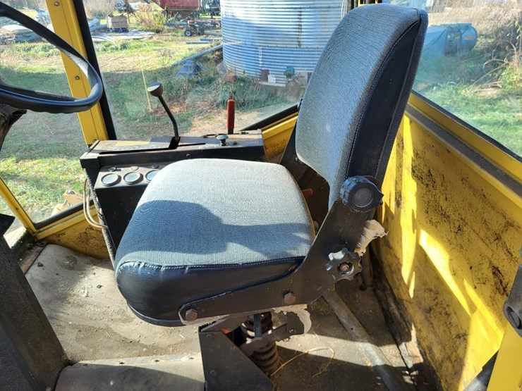 new-holland-1499-image-58