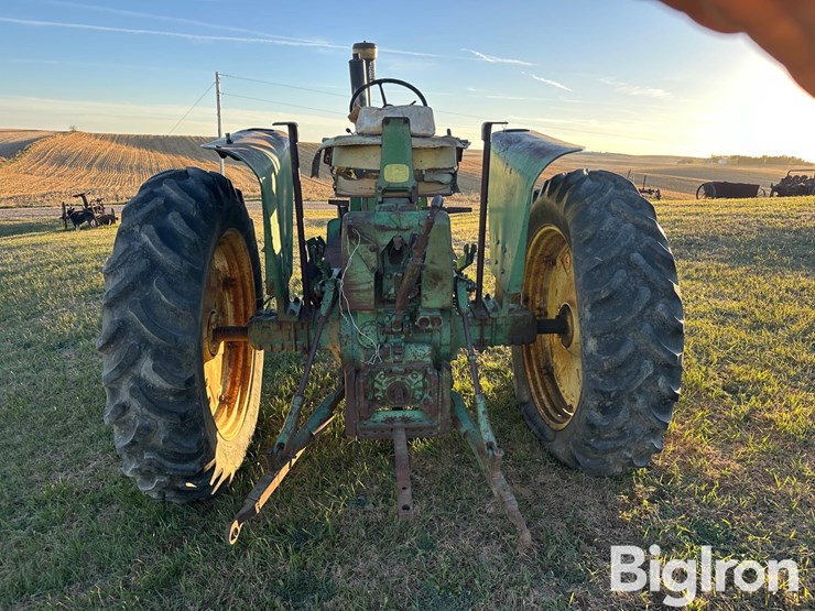 john-deere-2510-image-6
