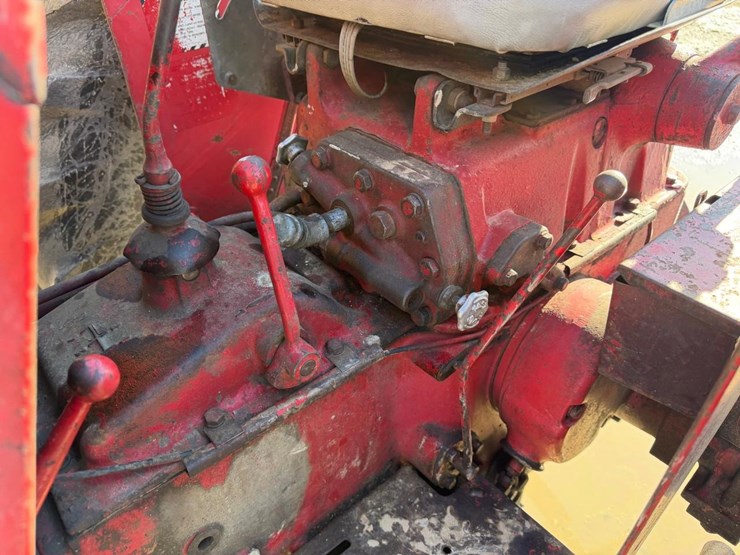 international-b414-image-31