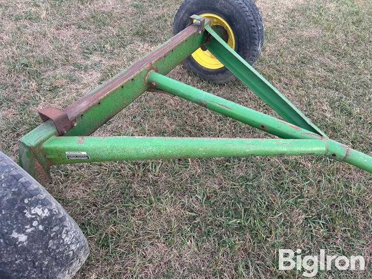 john-deere-1065-image-13