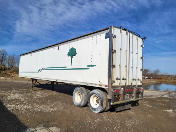 wilkens-walking-floor-image-3