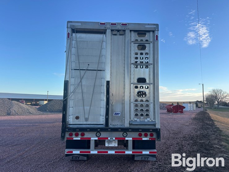 2019-eby-livestock-trailer-image-6
