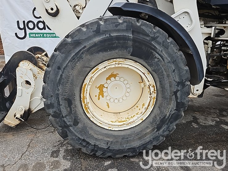 2014-caterpillar-930k-image-7