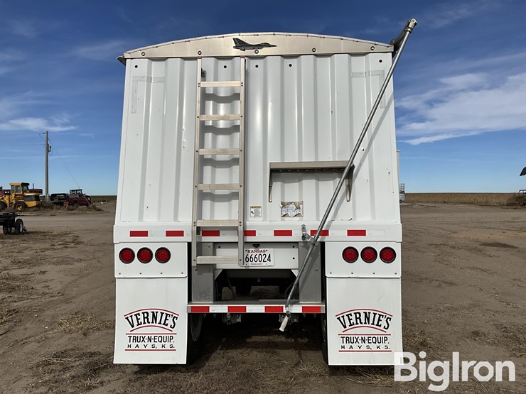 jet-grain-trailer-image-6
