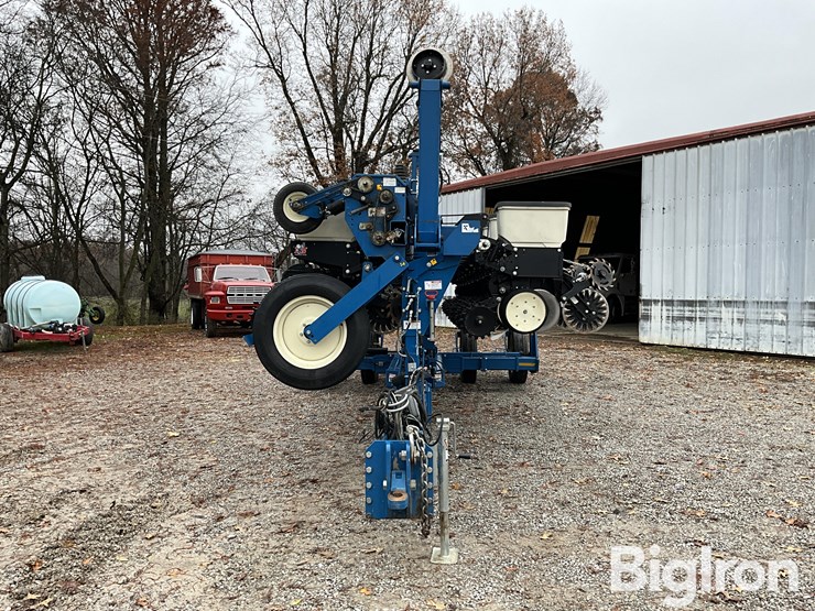 2012-kinze-3600-image-2