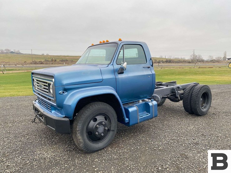 chevrolet-cheyenne-truck---caution-image-1