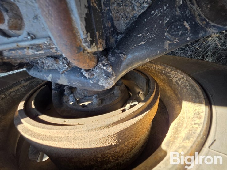 peterbilt-379-image-13