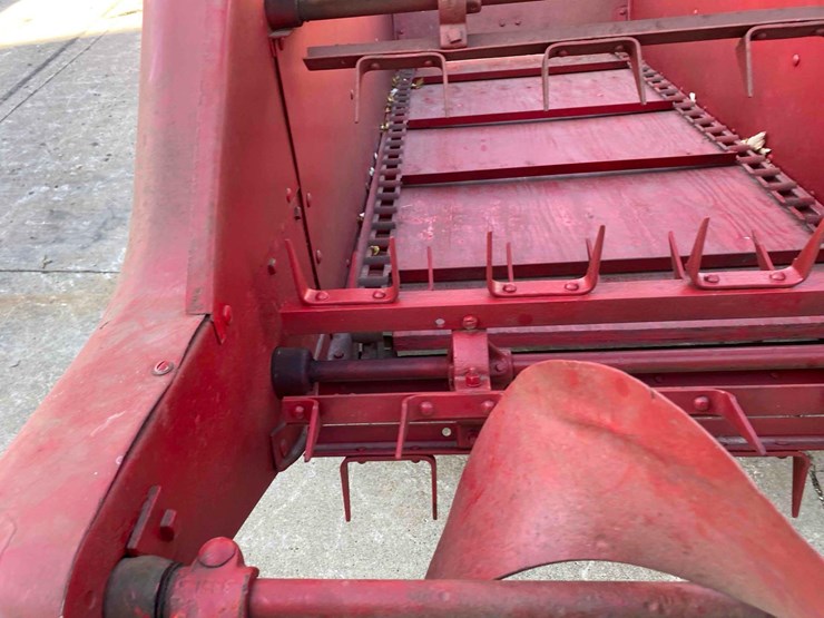 international-100-image-10