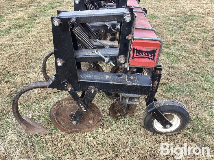 landoll-2006-30-image-16
