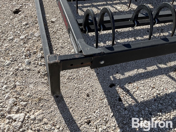 new-holland-99-image-16