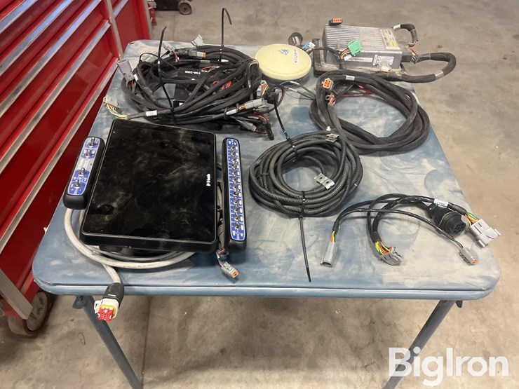 trimble-tmx2050-image-4