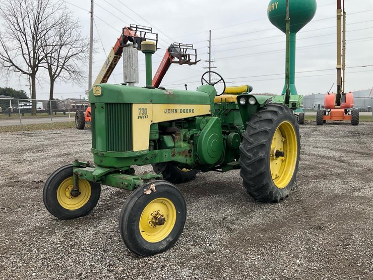 john-deere-730-image-1
