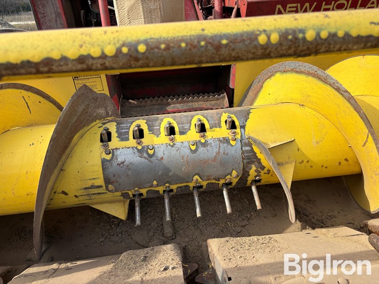 new-holland-1880-image-15