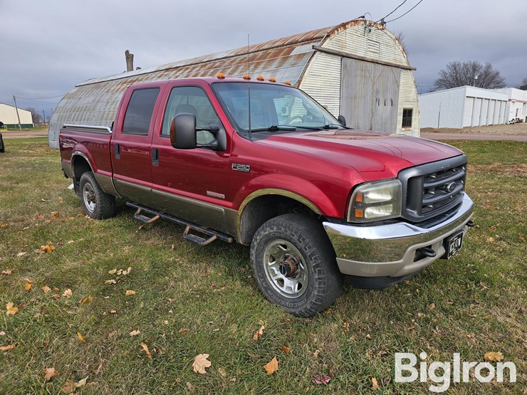 ford-f250-lariat-image-3