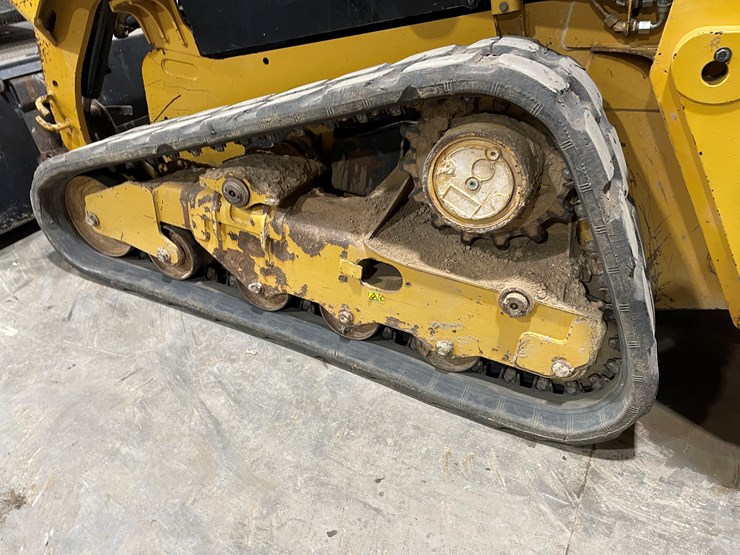 caterpillar-249d-image-19