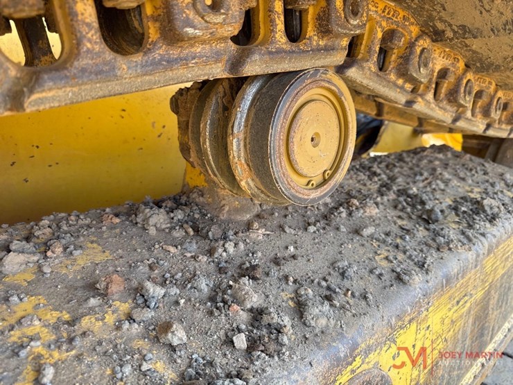 komatsu-d39px-24-image-13