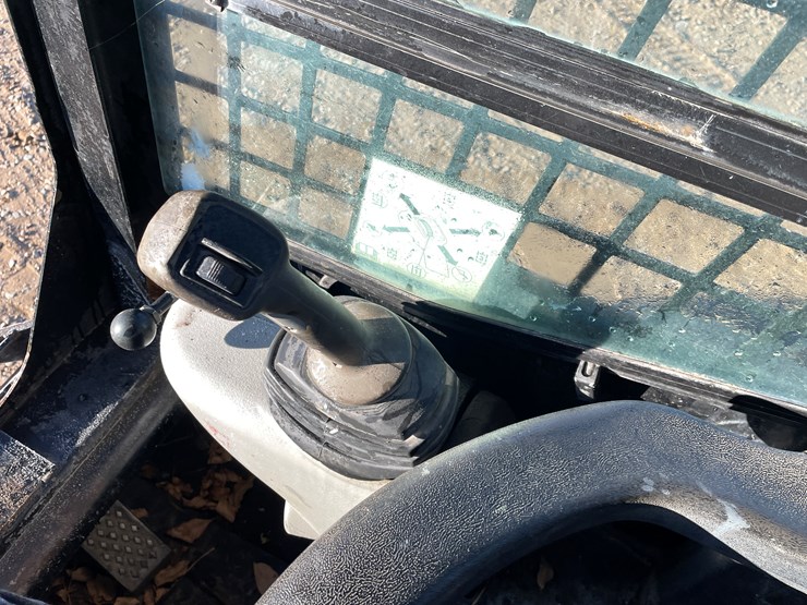 caterpillar-257b-image-38