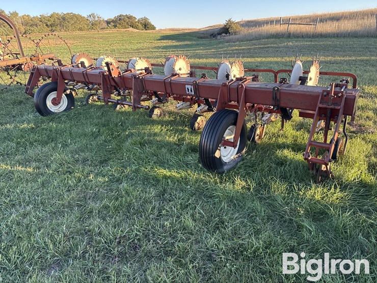 international-153-image-1