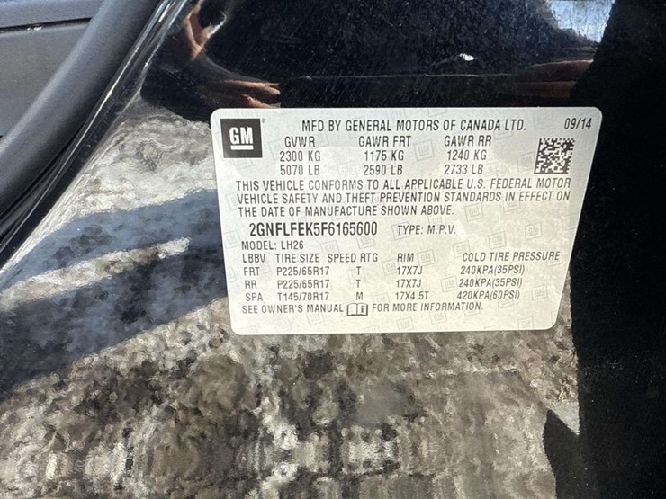 2015-chevrolet-equinox-lt-image-15