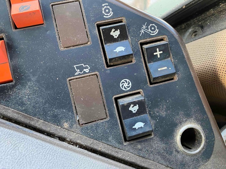 john-deere-9400-image-81