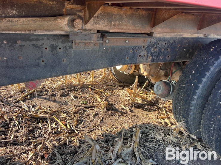 ford-lt8000-image-12