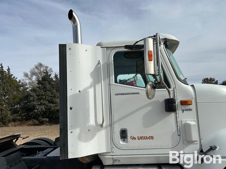 2003-international-9400-image-15