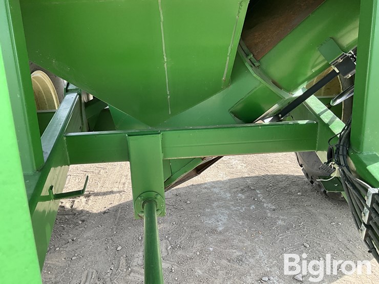 2010-brent-1082-image-16