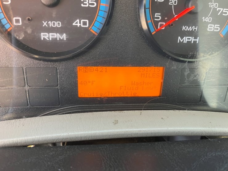 2019-international-durastar-4300-image-20