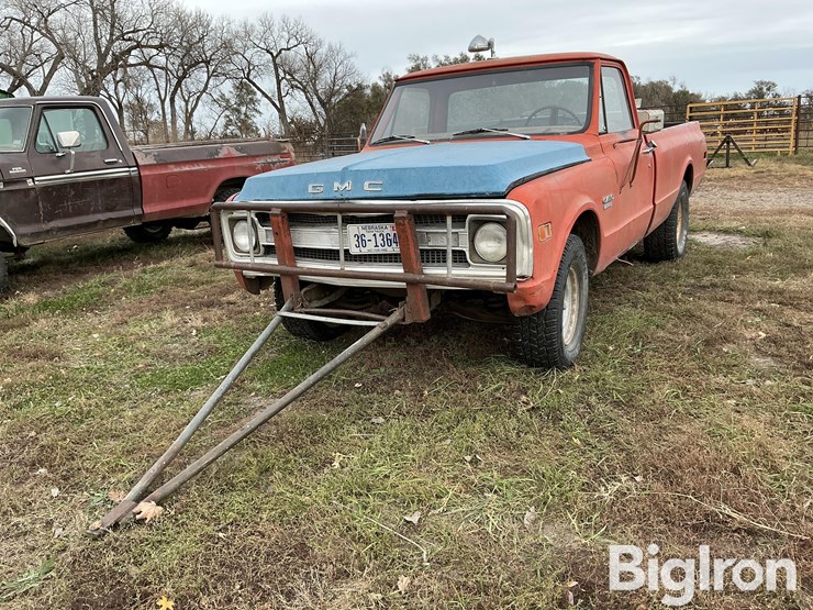 chevrolet-c20-image-1