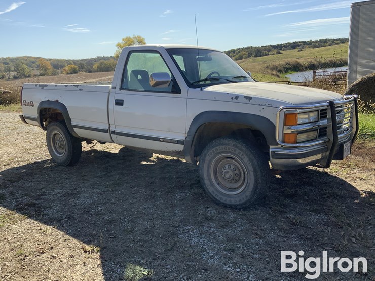 1994-chevrolet-silverado-3500-image-3