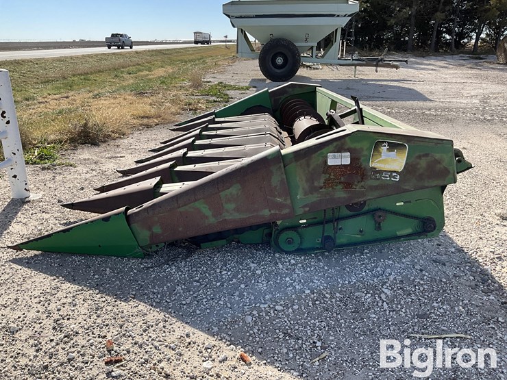 john-deere-853-image-8