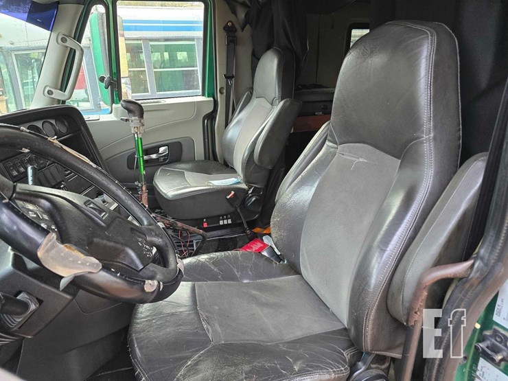 2013-international-prostar-image-22