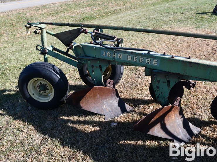 john-deere-5-image-13