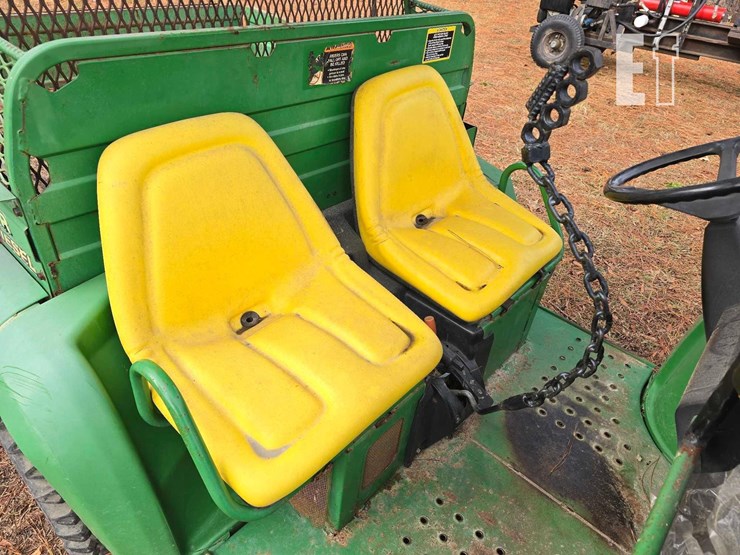 john-deere-gator-image-15