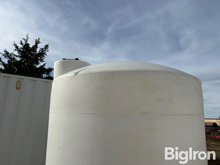 3,000-gallon-flat-bottom-tank-image-13