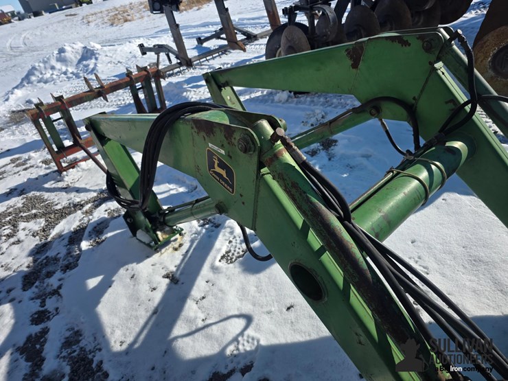 john-deere-72-image-9