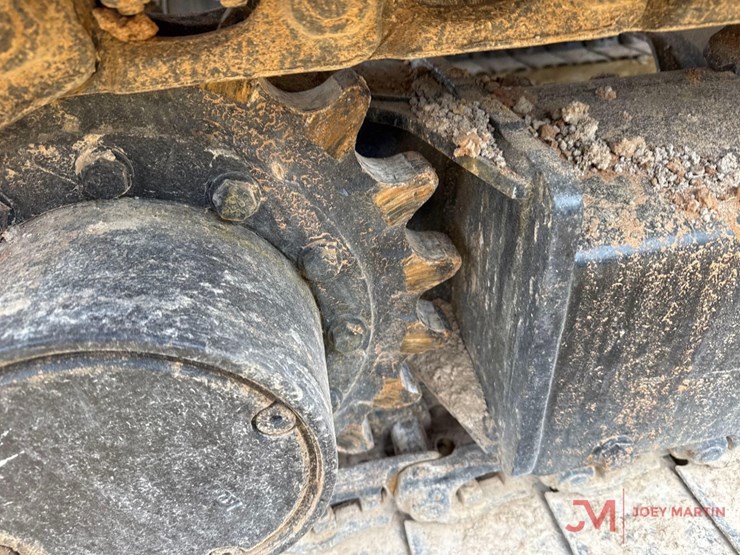 caterpillar-305.5e-image-7