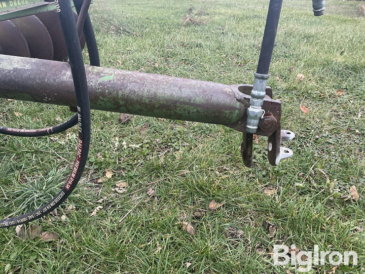 john-deere-14-image-9