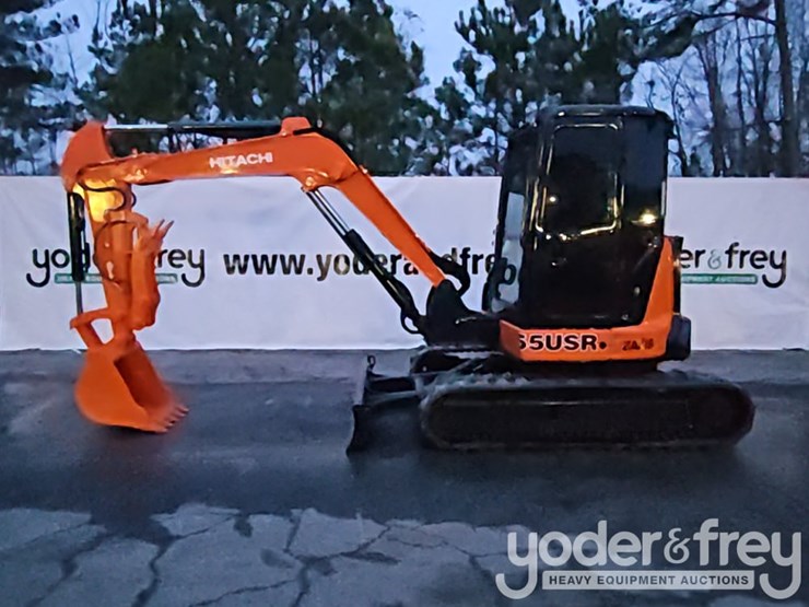 2016-hitachi-zx55u-5a-image-2