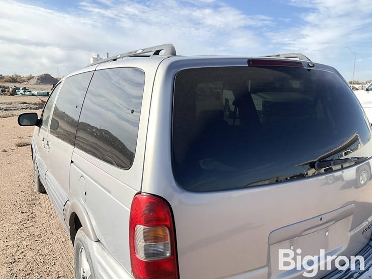 2001-pontiac-montana-image-17